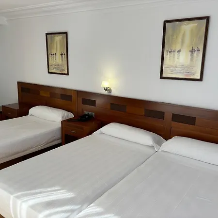 Gran Liber & Playa Golf 4* Noja