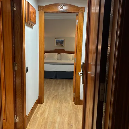 Hotel Gran Liber & Playa Golf Noja