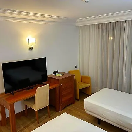 Gran Liber & Playa Golf Hotel 4*
