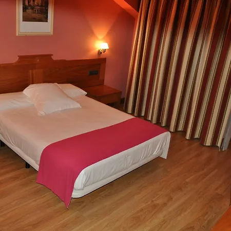 Gran Liber & Playa Golf Noja