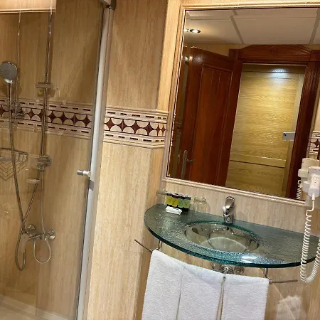 ホテル Gran Liber & Playa Golf 4*