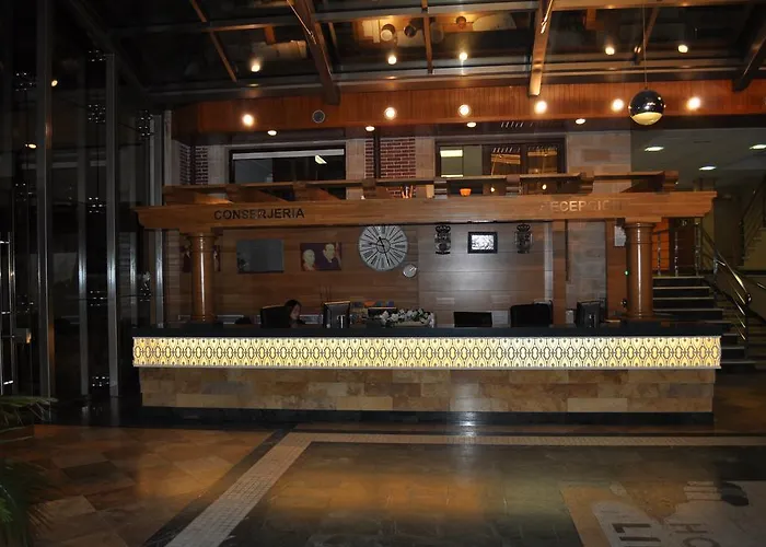 Hotel Gran Liber & Playa Golf Noja